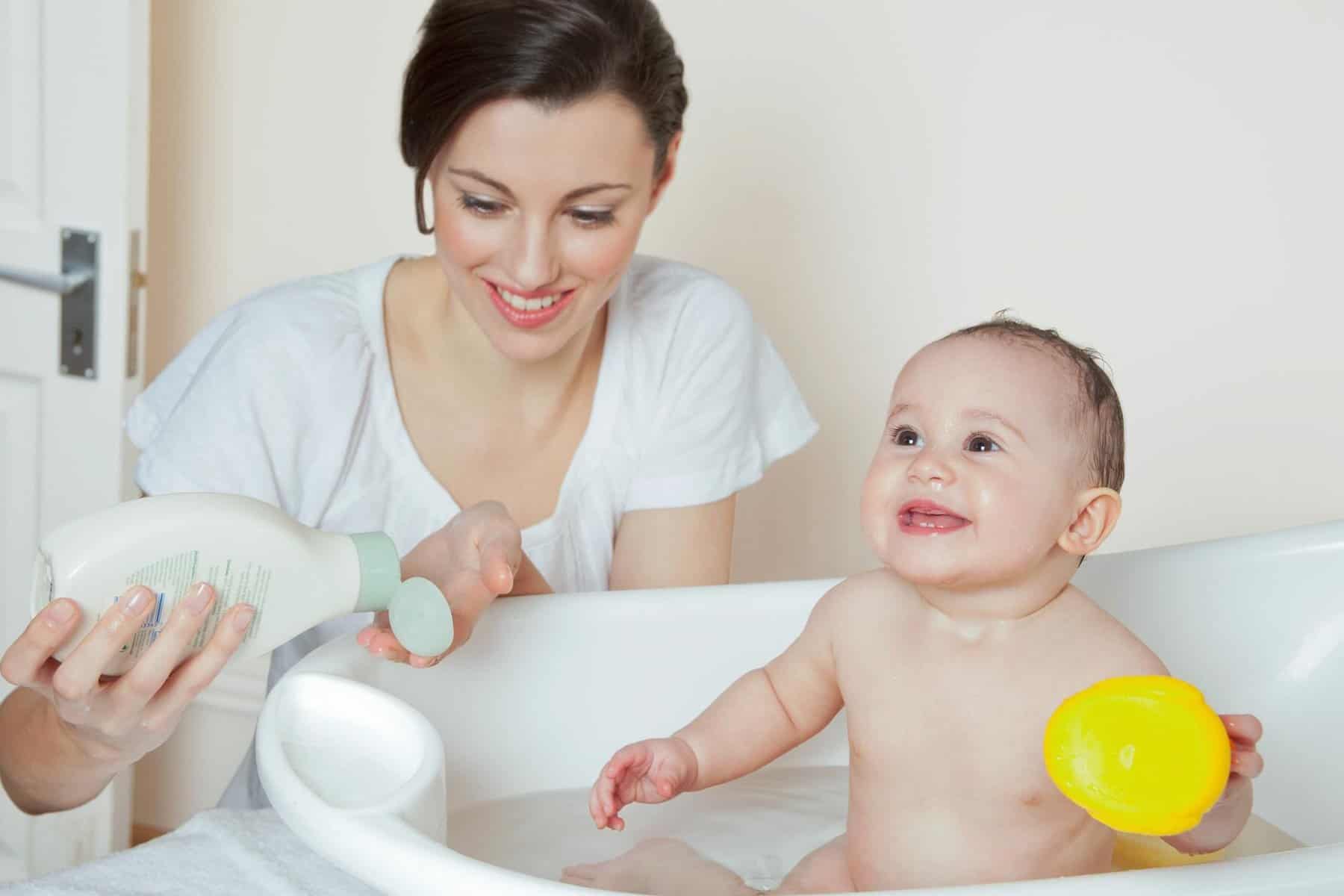 10 Tips For Setting Up Your Baby's Bathing Area - Baby Bath Moments