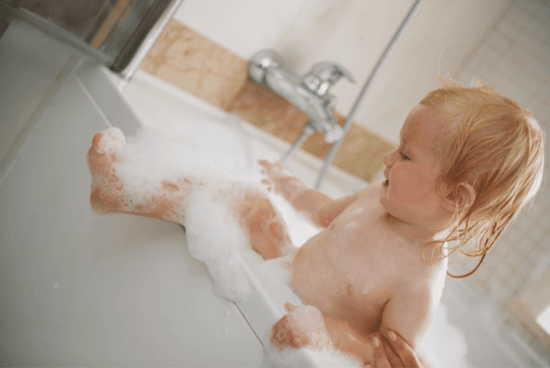 Baby-proof-your-bathtub