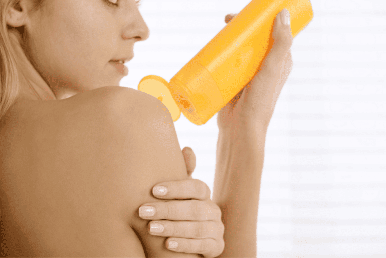 Woman-using-shampoo-as-body-wash