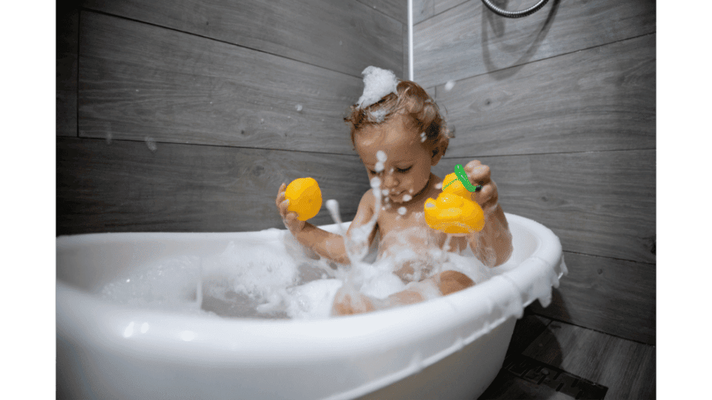 How to Clean a Bathtub So You Can Enjoy a Proper Soak